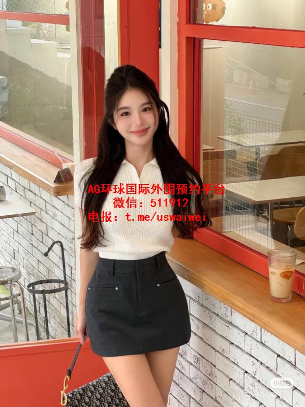 甜美学姐荧荧