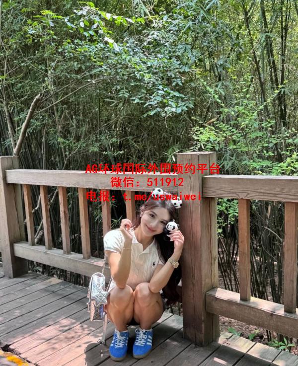 甜美学姐荧荧