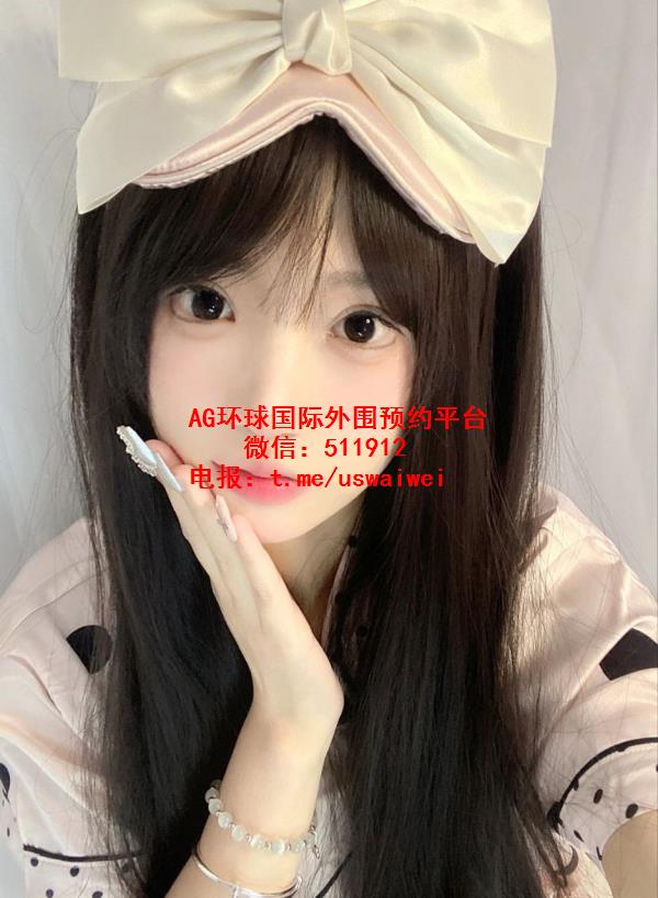 清甜校园美少女Miren