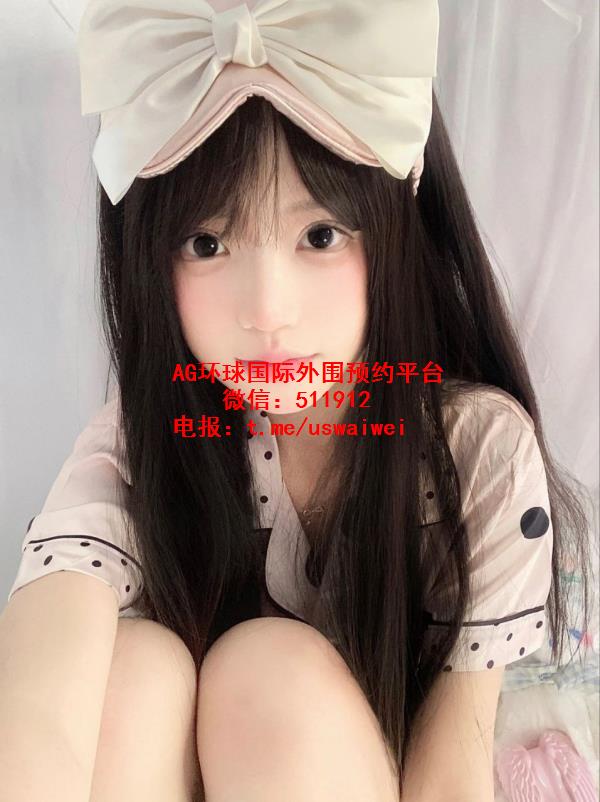 清甜校园美少女Miren