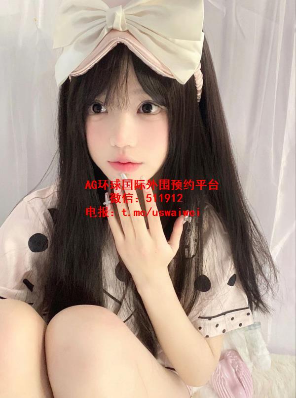 清甜校园美少女Miren