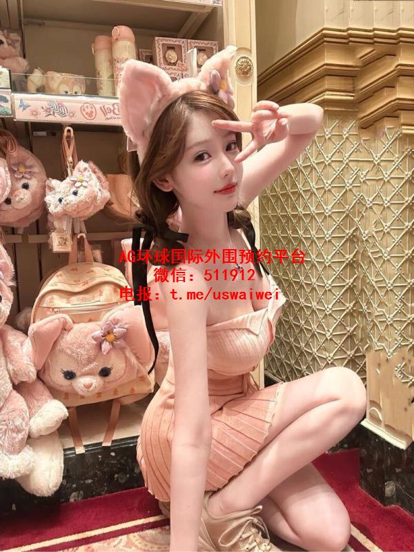 清纯氧气感美女小颖