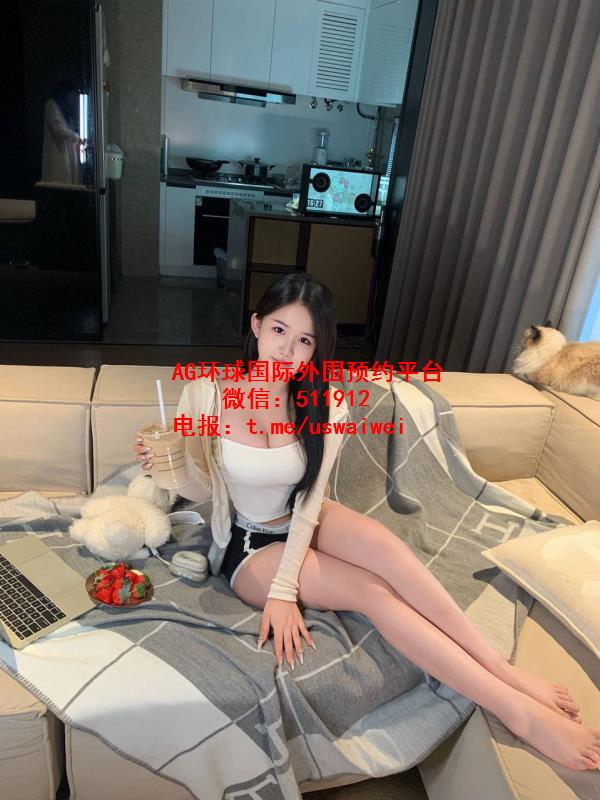 淡妆清甜风语苒