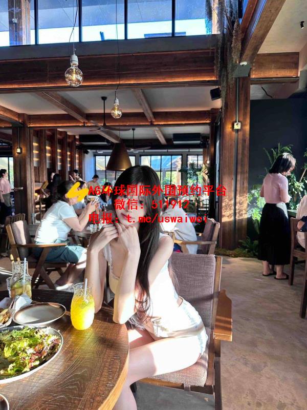 高白纯美女Fiven