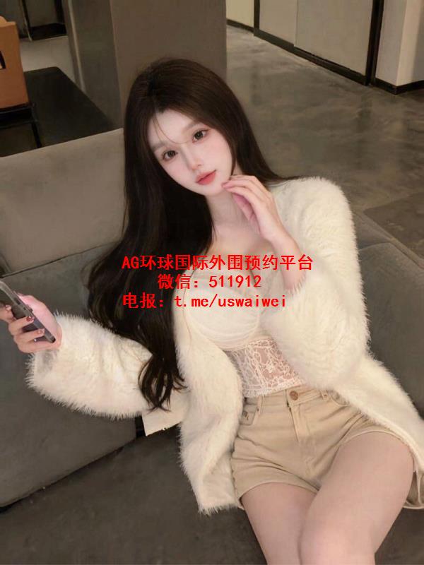 童颜巨乳萌妹舒桐