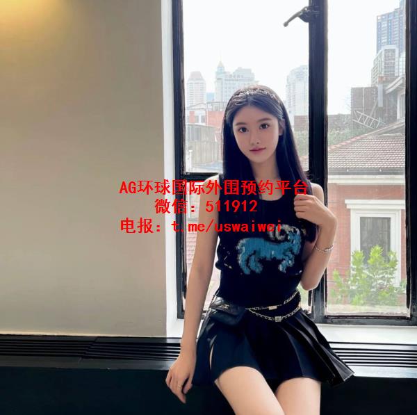 饱满曲线模特Lerin