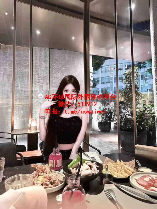 人气校园女神Orlya