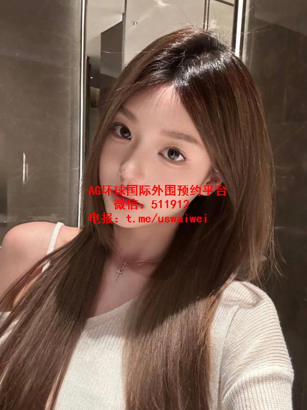 端雅气质留学生Valyn