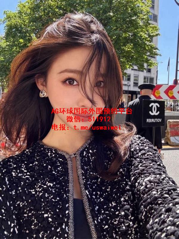 欧美风性感尤物Zorin