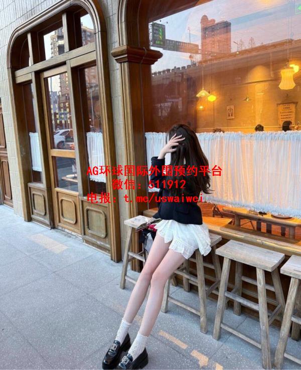 温婉可人小女友Caden
