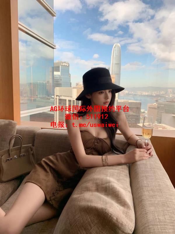 高级时尚名媛Carmen