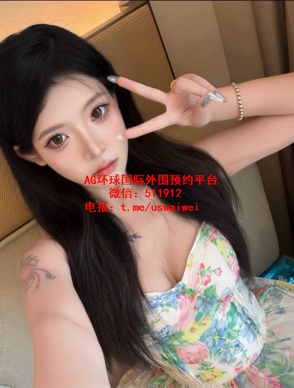 风格灵动多变Lauren