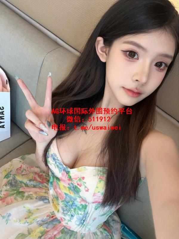 风格灵动多变Lauren