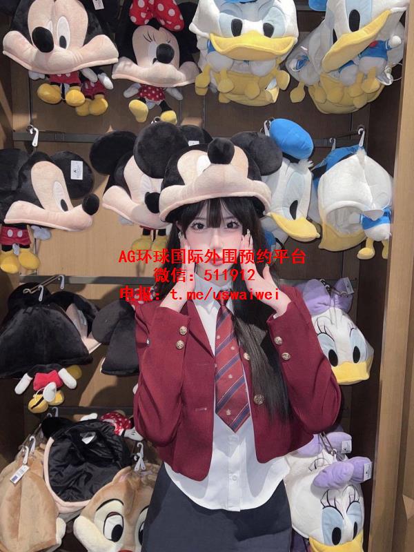 漫画感精致脸Simone