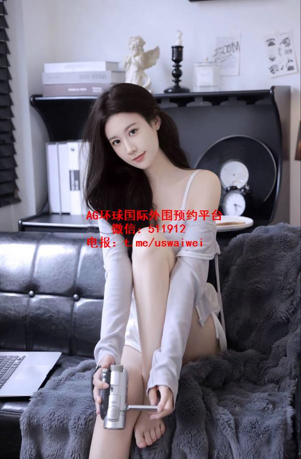 淡妆系美人馨然