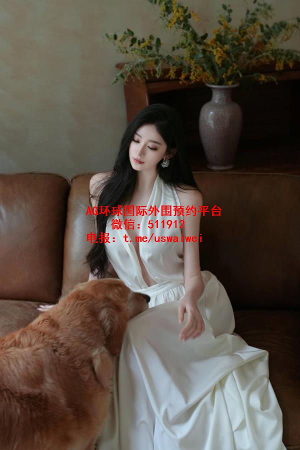 新晋签约模特Elaine