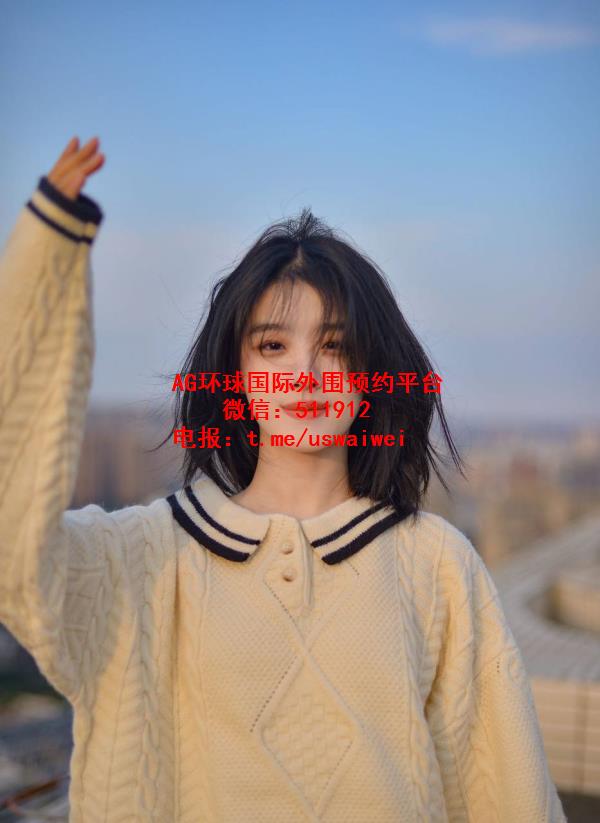 圈外小白花Bernice