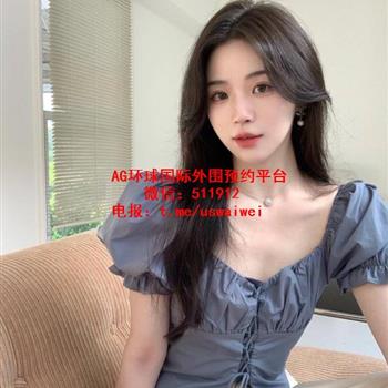 衣着随性有型Fay