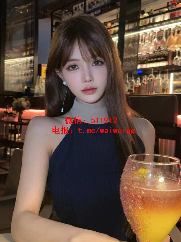 童颜巨乳婉雅