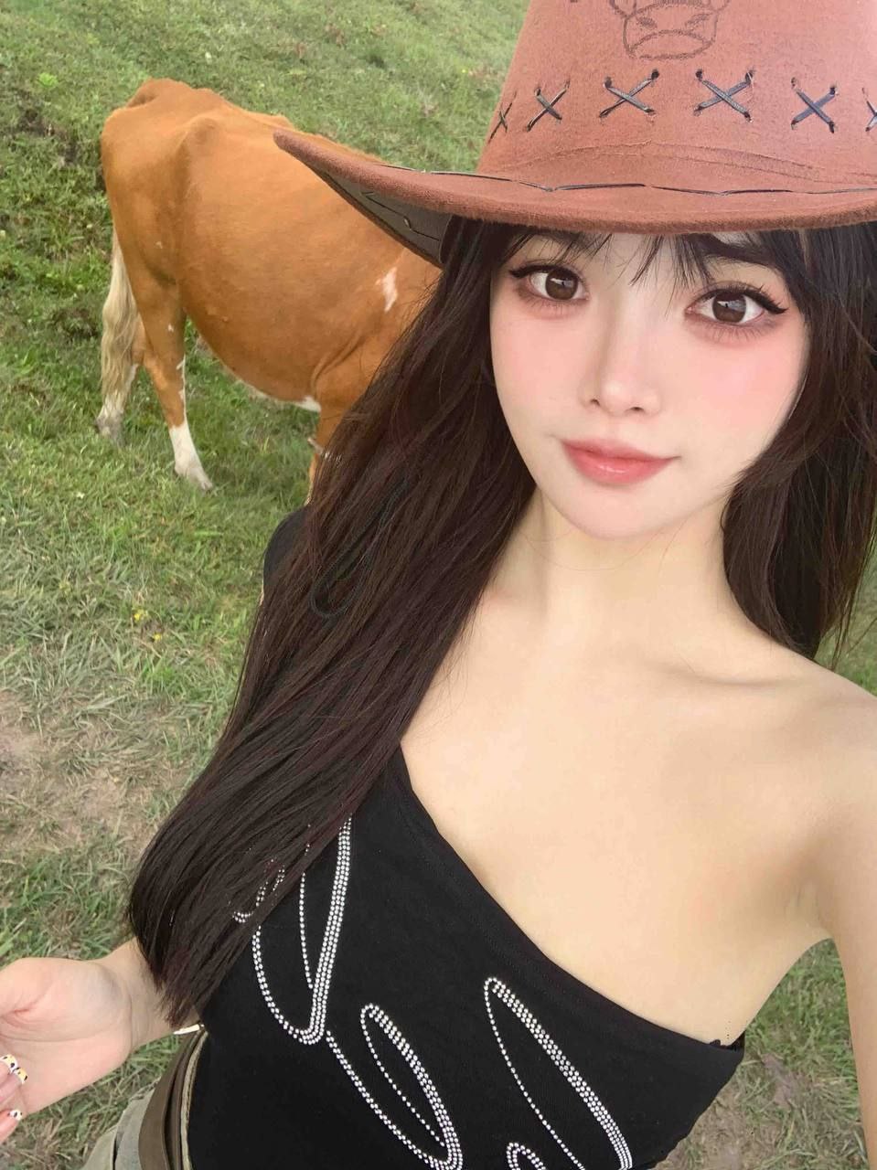 散发魅力小魔女莉华