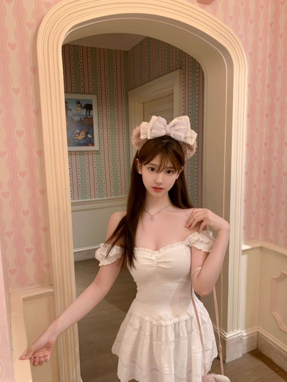 清新美少女校花琪涵