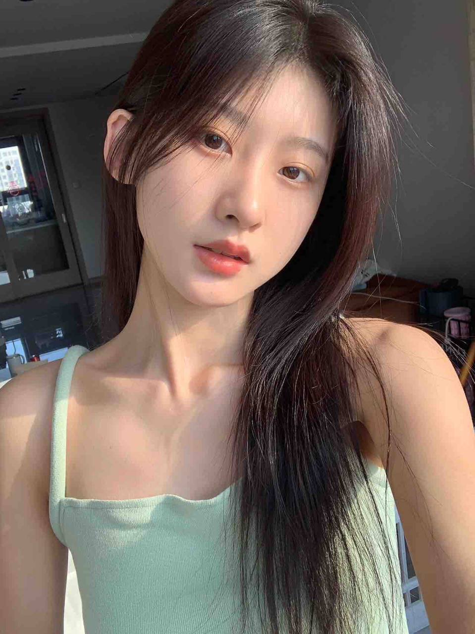 自然迷人素颜脸Zira