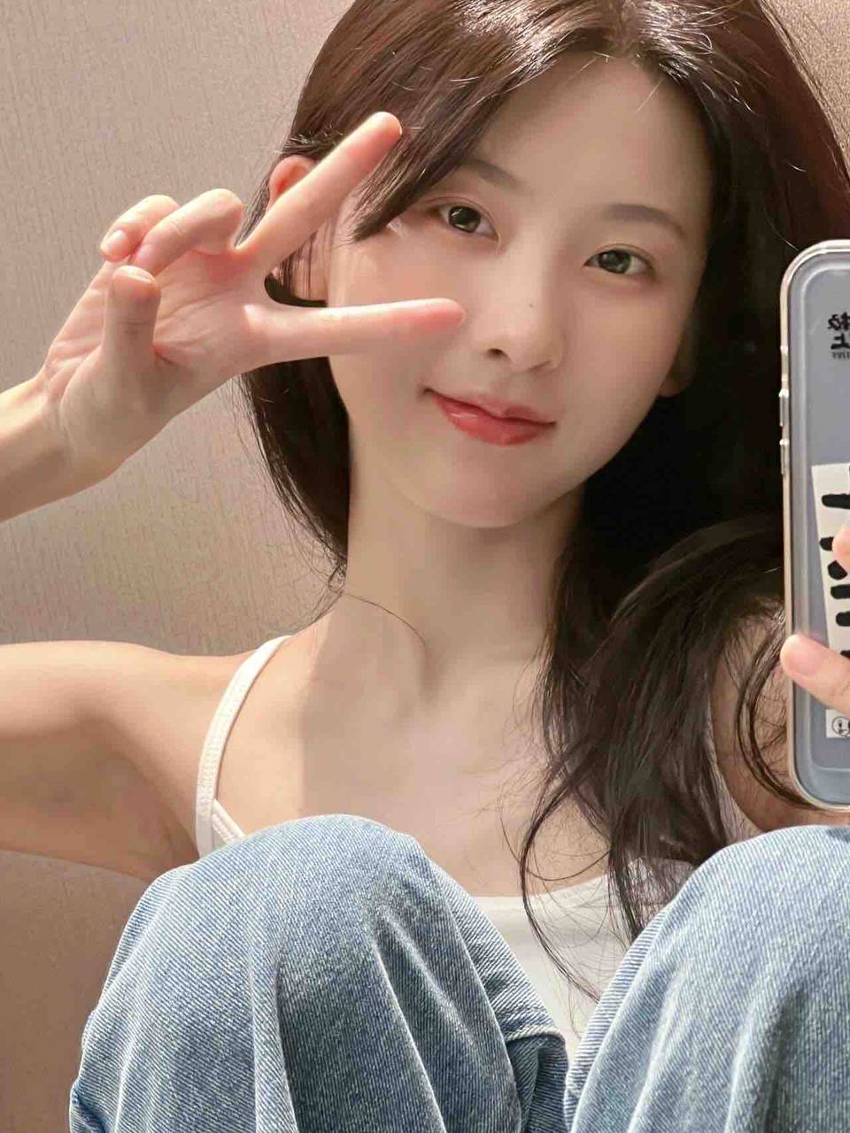 自然迷人素颜脸Zira