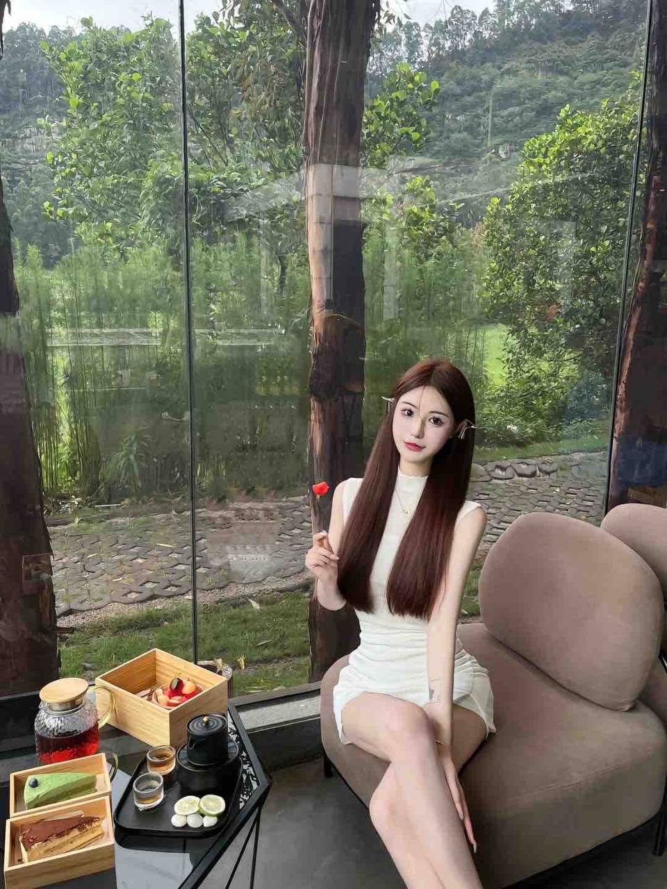 撒娇小女人怡娜