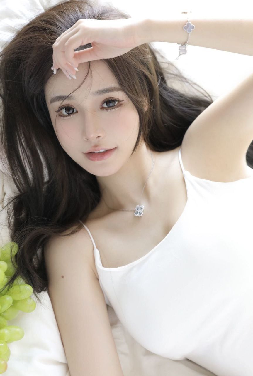 翘臀小妖精懒懒