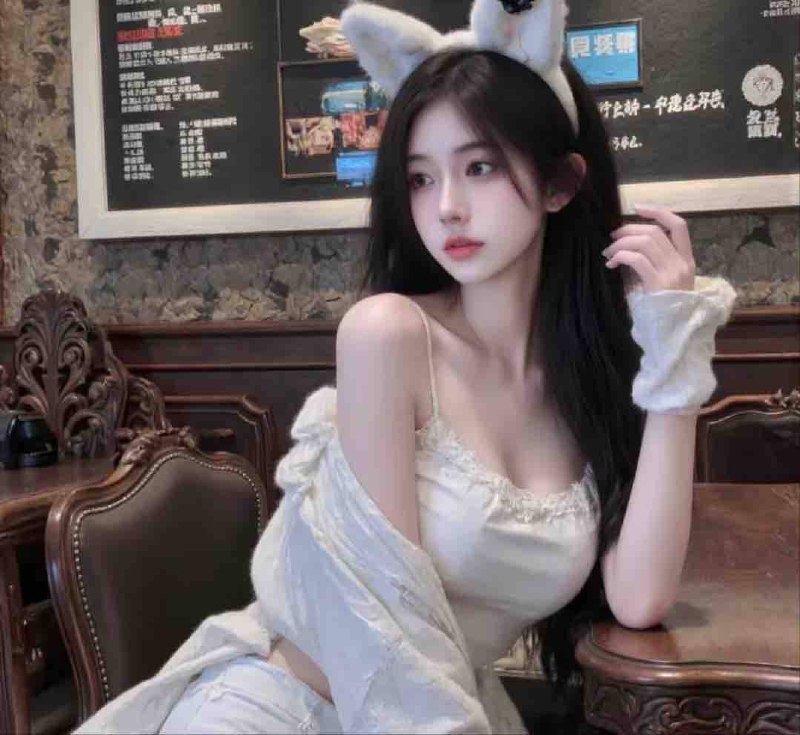 天然清冷美人Nalia
