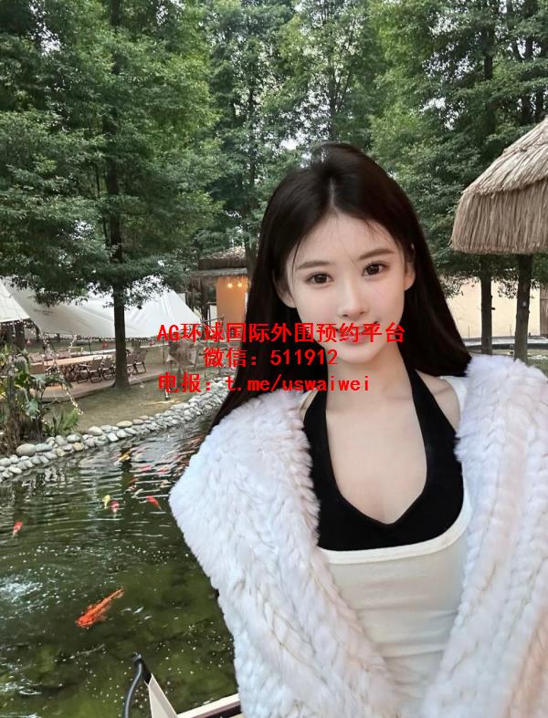 时尚穿搭美女苒彤