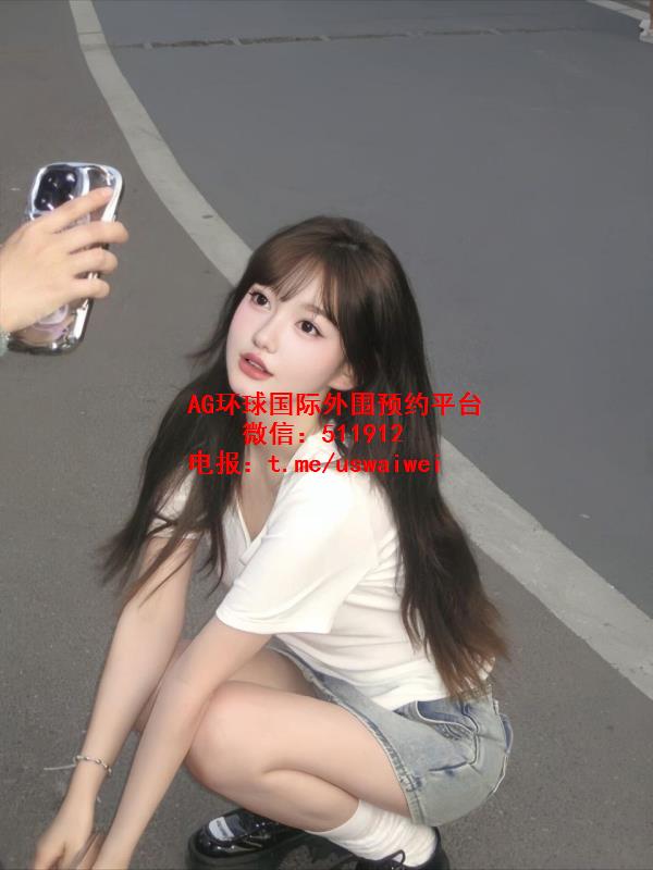 签约新星模特如玲