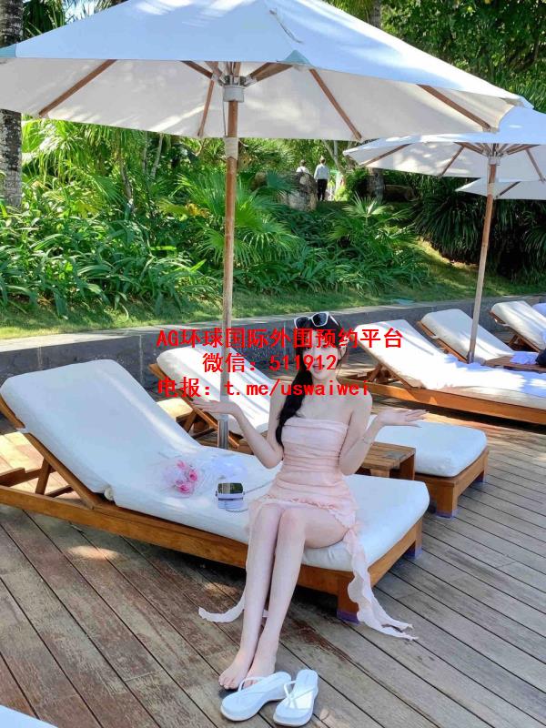 妩媚骨感美女Olien