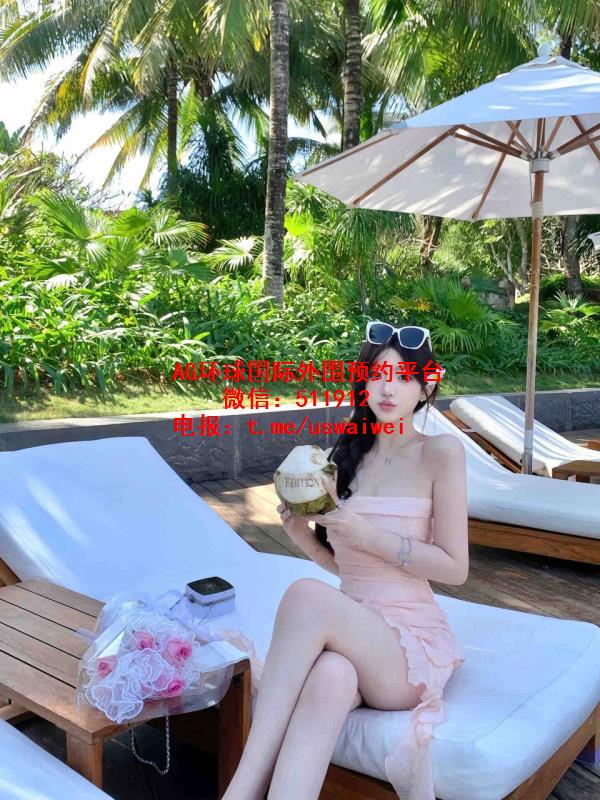 妩媚骨感美女Olien