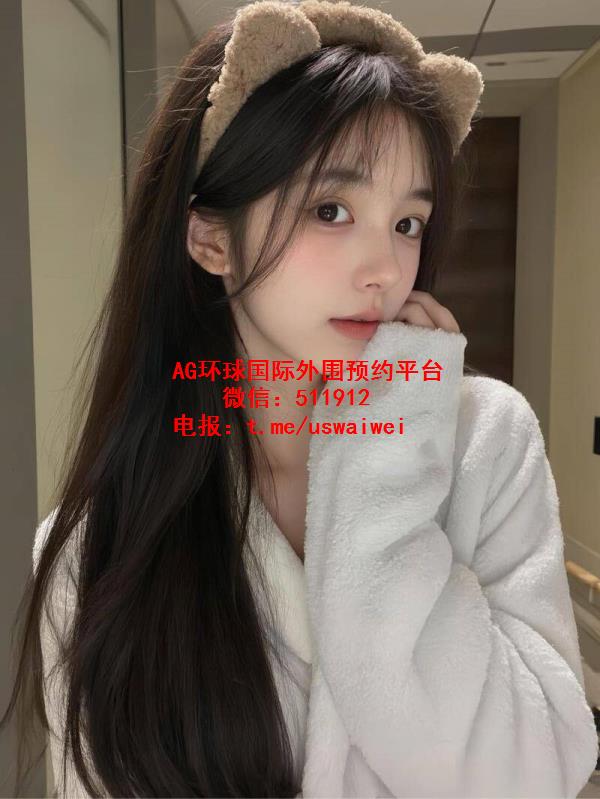 清纯俏皮佩昀