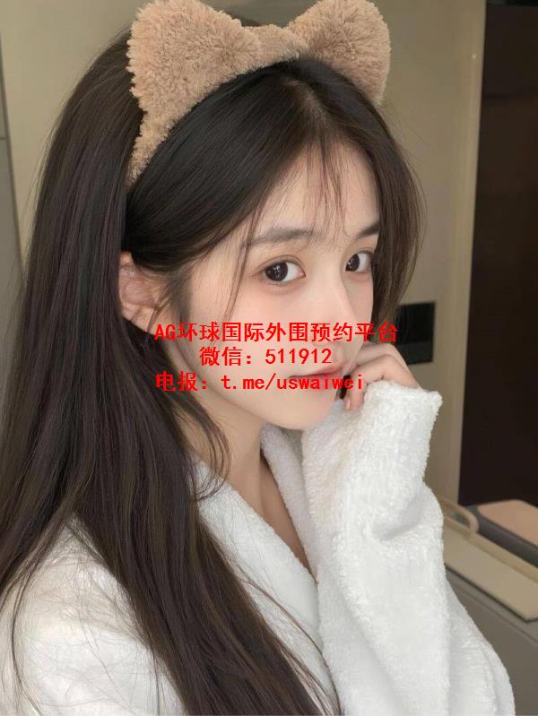 清纯俏皮佩昀