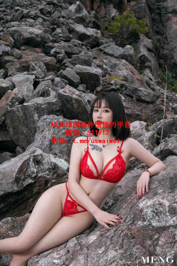 性感诱人瑞尔