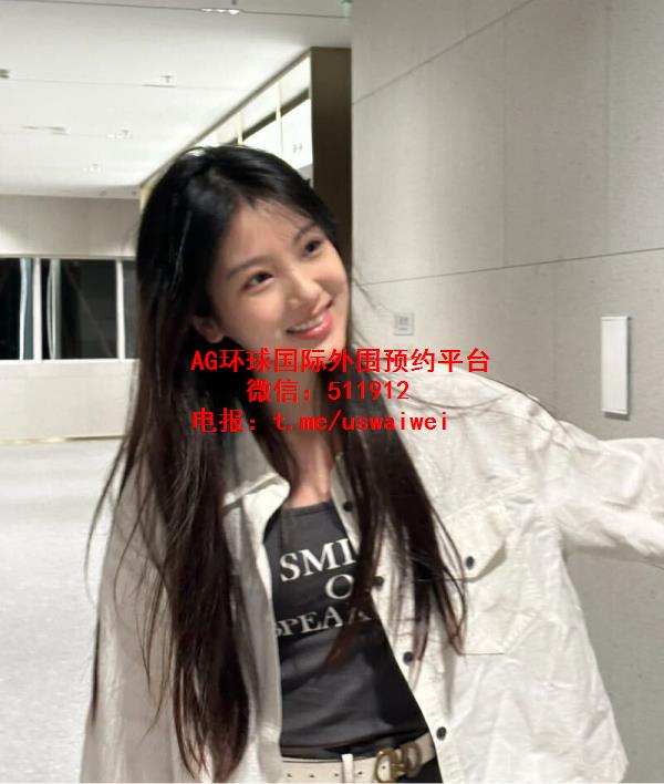 校园小女友乔安