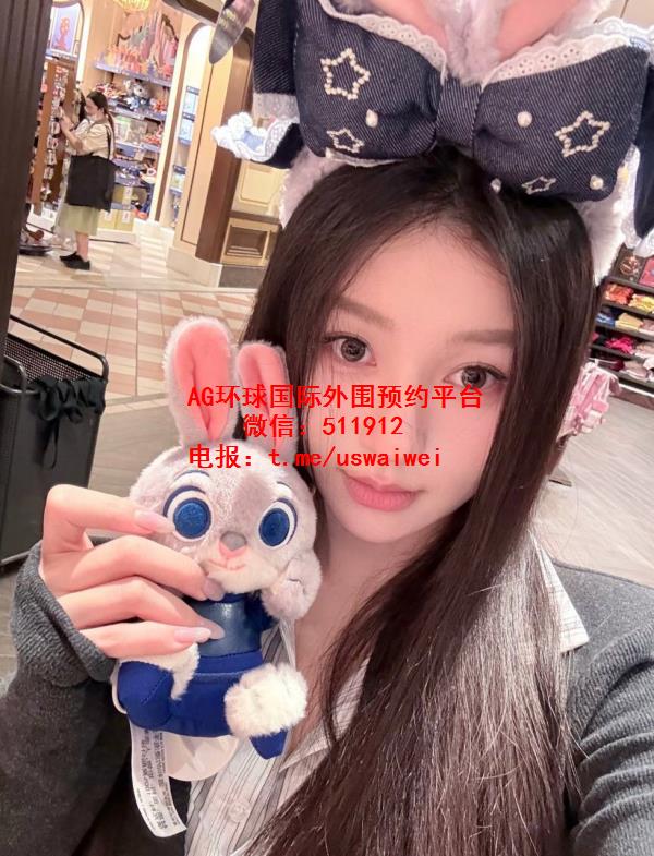 娇嫩初恋脸Fylor