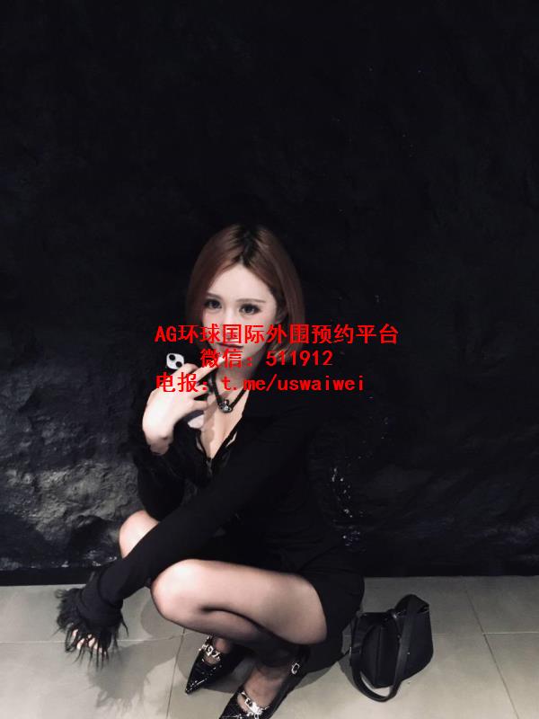 酷飒短发妹Meira