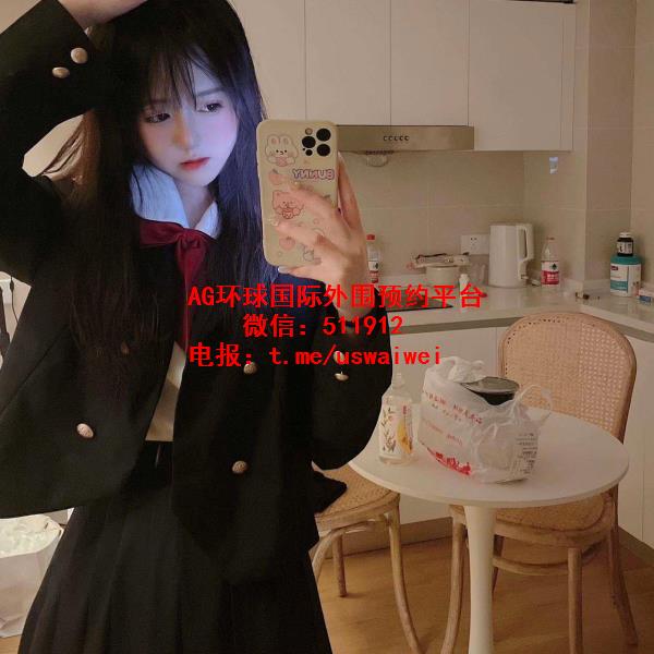 清纯小女生小琳