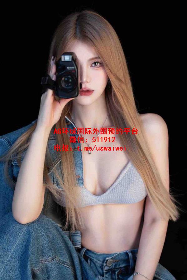 小红书时尚博主奕奕