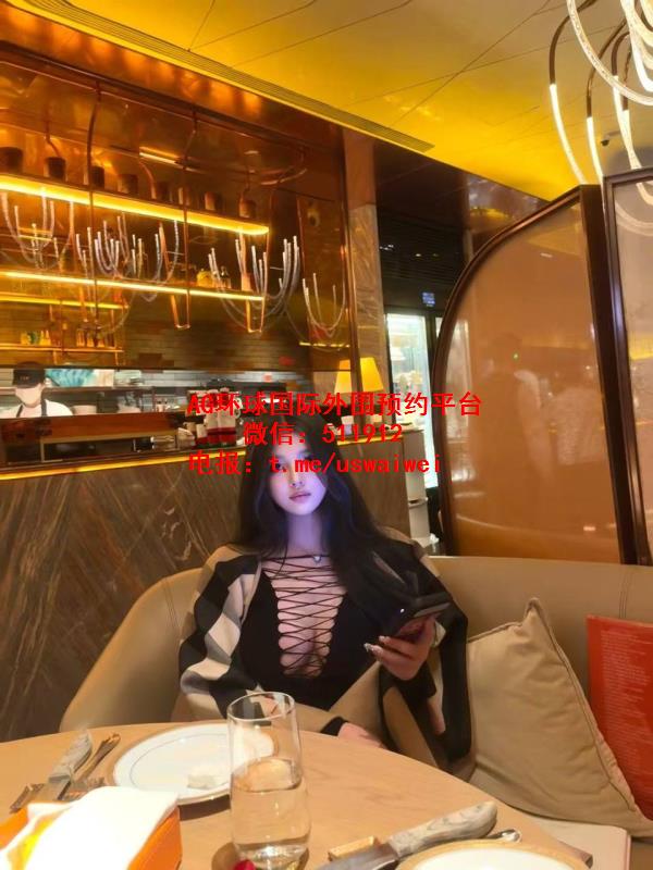 魔鬼身材伊丽莎