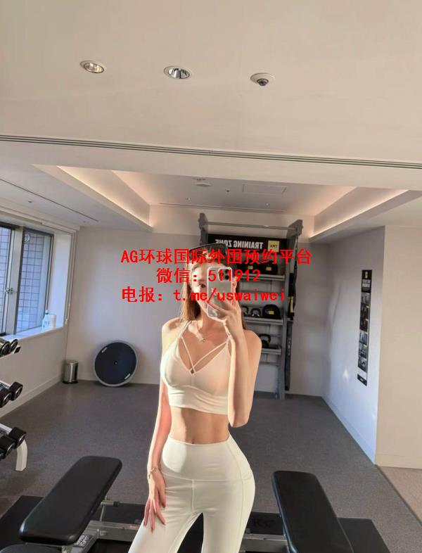 品牌签约艺人亦彤