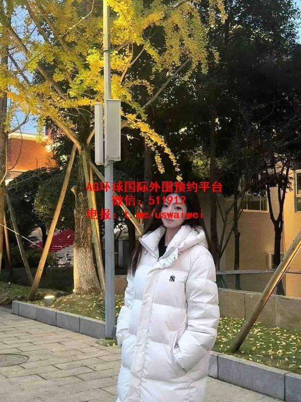 柔美流畅身段Velan