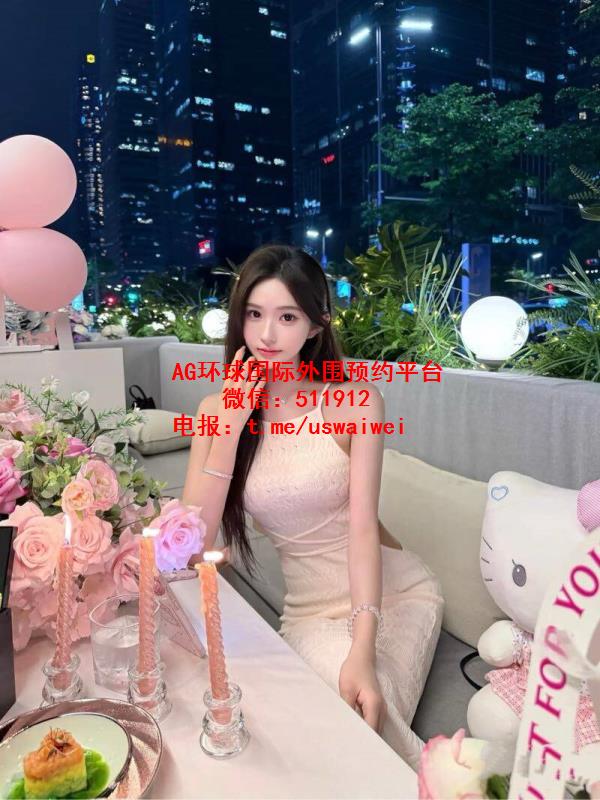 纯欲网拍模特Corah