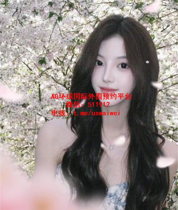 小巧巴掌脸Elrah