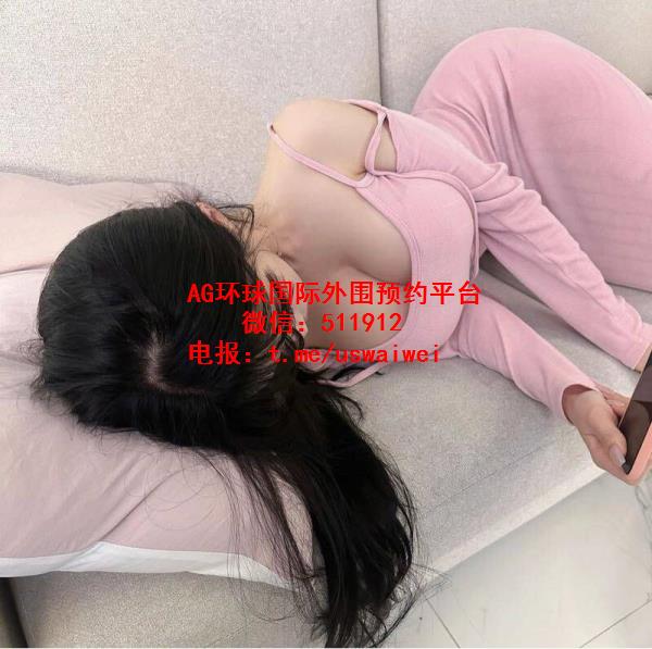 丰满身材小姐姐Melin