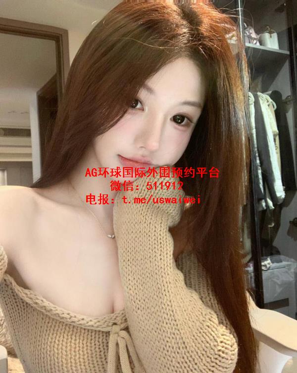 清甜气质模特思昕