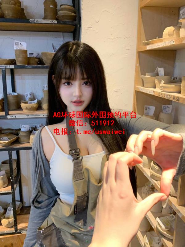 甜系嗓音萌妹欣瑛